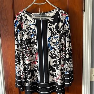 The Limited very nice work blouse XL new with tags